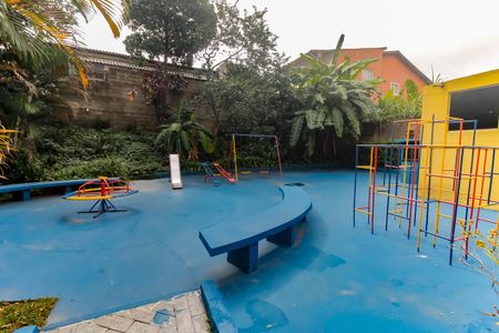 Apartamento para alugar com 56m², 2 quartos e 1 vaga Apartamento para alugar com 56m², 2 quartos e 1 vagaÁrea comum - Playground