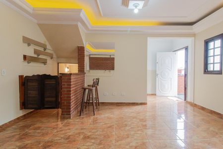 Sala de casa para alugar com 3 quartos, 247m² em Jardim Estrela, Mauá