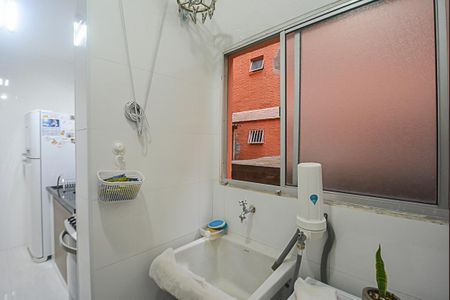 Apartamento à venda com 68m², 2 quartos e 1 vagaÁrea de Serviço