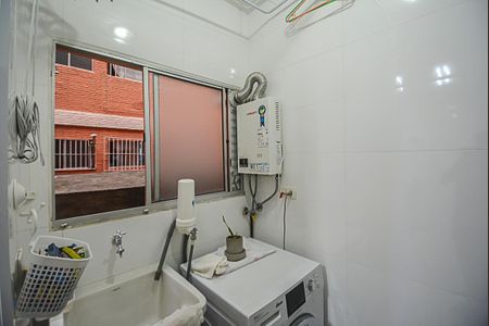 Apartamento à venda com 68m², 2 quartos e 1 vagaÁrea de Serviço