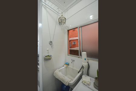 Apartamento à venda com 68m², 2 quartos e 1 vagaÁrea de Serviço