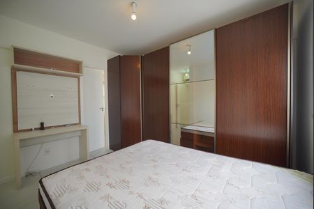 Suíte de apartamento para alugar com 2 quartos, 80m² em Trindade, Florianópolis