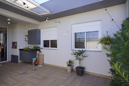 Casa para alugar com 100m², 2 quartos e 1 vaga Casa para alugar com 100m², 2 quartos e 1 vagaPátio