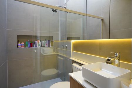 Casa para alugar com 100m², 2 quartos e 1 vaga Casa para alugar com 100m², 2 quartos e 1 vagaBanheiro da Suíte