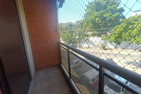 Apartamento para alugar com 101m², 2 quartos e 1 vagaVaranda