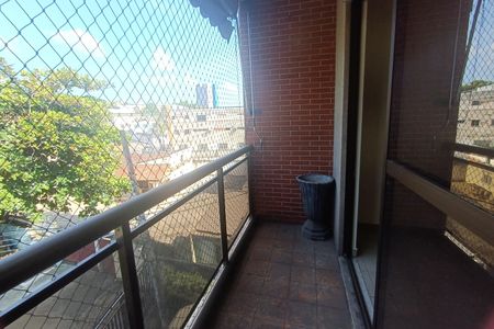 Apartamento para alugar com 101m², 2 quartos e 1 vagaVaranda