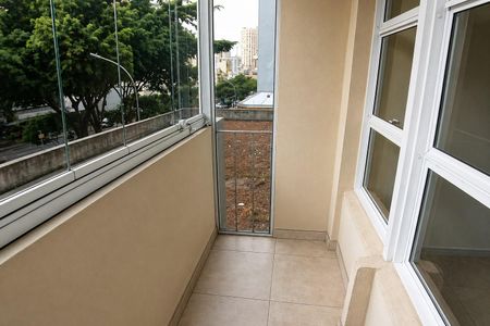 Apartamento para alugar com 75m², 2 quartos e 1 vagaVaranda