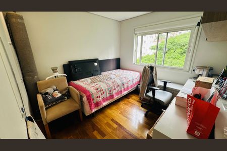 Apartamento à venda com 162m², 3 quartos e 3 vagasQuarto