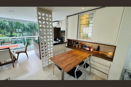 Apartamento à venda com 162m², 3 quartos e 3 vagasCozinha