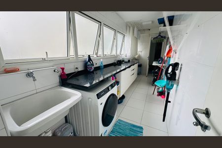 Apartamento à venda com 162m², 3 quartos e 3 vagasÁrea de serviço