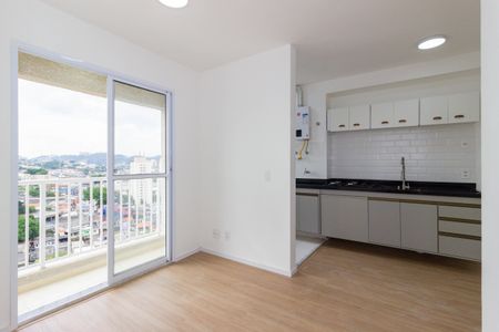 Sala de apartamento para alugar com 2 quartos, 37m² em Vila Jaraguá, São Paulo