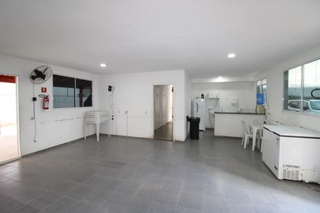 Apartamento para alugar com 42m², 2 quartos e 1 vagaÁrea Comum