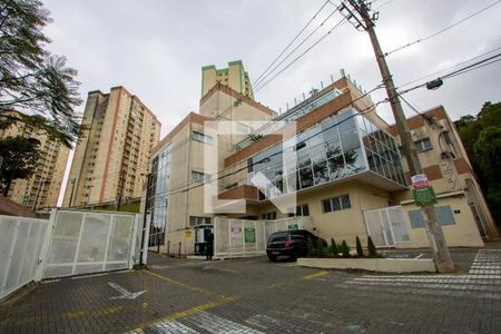 Apartamento para alugar com 58m², 2 quartos e 1 vagaFachada do condomínio