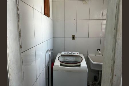 Apartamento à venda com 77m², 2 quartos e 1 vaga Apartamento à venda com 77m², 2 quartos e 1 vagaÁrea de serviço