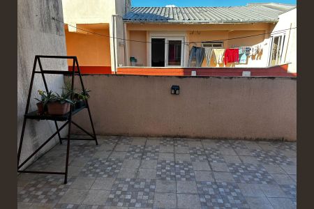 Apartamento à venda com 77m², 2 quartos e 1 vaga Apartamento à venda com 77m², 2 quartos e 1 vagaVaranda