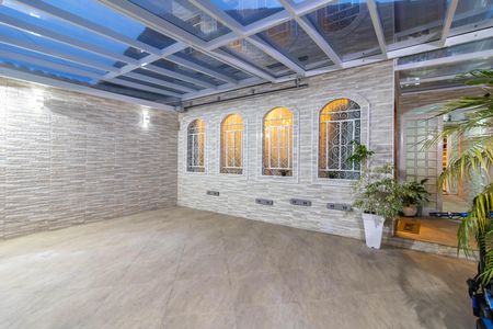 Casa à venda com 175m², 3 quartos e 3 vagasGaragem
