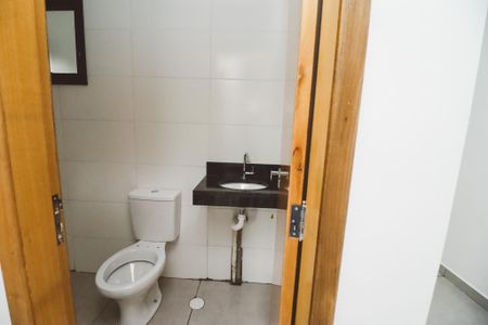 Apartamento à venda com 45m², 2 quartos e sem vagaBanheiro