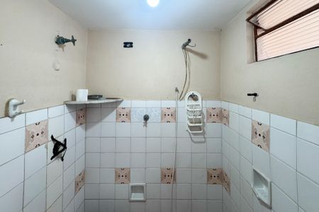 Casa à venda com 120m², 3 quartos e 2 vagasBanheiro de serviço