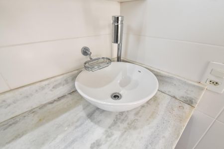 Apartamento para alugar com 50m², 1 quarto e 1 vagaBanheiro da suíte