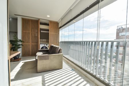 Apartamento para alugar com 50m², 1 quarto e 1 vagaVaranda