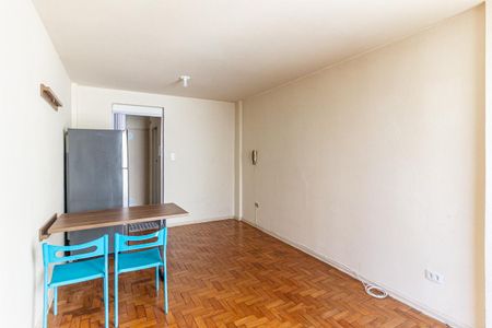 Studio para alugar com 38m², 1 quarto e sem vaga Studio para alugar com 38m², 1 quarto e sem vagaStudio