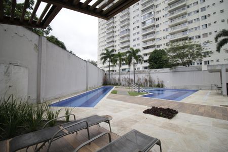 Apartamento à venda com 36m², 1 quarto e 1 vagaÁrea comum - Piscina