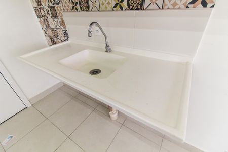 Apartamento para alugar com 32m², 2 quartos e sem vaga Apartamento para alugar com 32m², 2 quartos e sem vagaSala/Cozinha