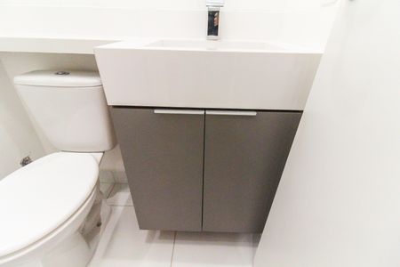 Apartamento para alugar com 32m², 2 quartos e sem vaga Apartamento para alugar com 32m², 2 quartos e sem vagaBanheiro