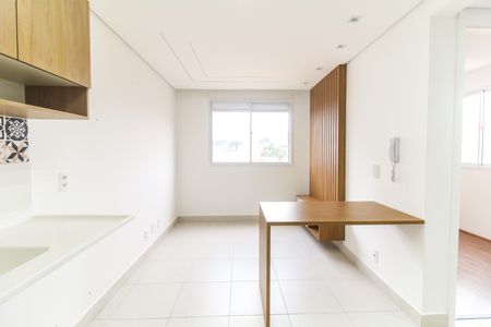 Apartamento para alugar com 32m², 2 quartos e sem vaga Apartamento para alugar com 32m², 2 quartos e sem vagaSala/Cozinha