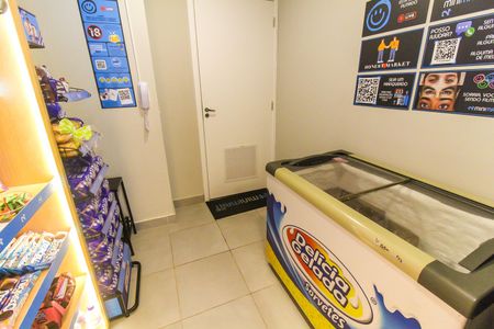 Apartamento para alugar com 32m², 2 quartos e sem vaga Apartamento para alugar com 32m², 2 quartos e sem vagaMini Mercado