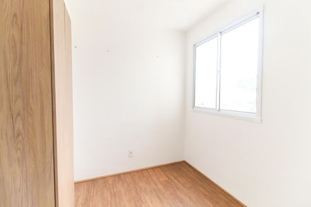 Quarto 1 de apartamento para alugar com 2 quartos, 32m² em Vila Carmosina, São Paulo
