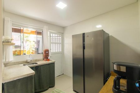 Casa para alugar com 87m², 2 quartos e 2 vagas Casa para alugar com 87m², 2 quartos e 2 vagasCozinha
