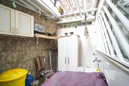 Casa para alugar com 100m², 3 quartos e 2 vagasÁrea de serviço