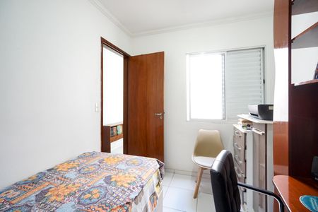Casa para alugar com 100m², 3 quartos e 2 vagasQuarto 02