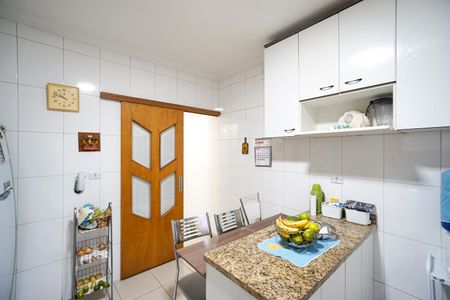Casa para alugar com 100m², 3 quartos e 2 vagasCozinha