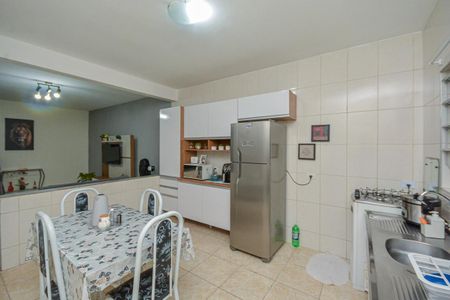 Casa à venda com 250m², 5 quartos e sem vagaCozinha