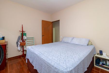 Quarto 1 de casa para alugar com 3 quartos, 200m² em Parque do Lago, São Paulo