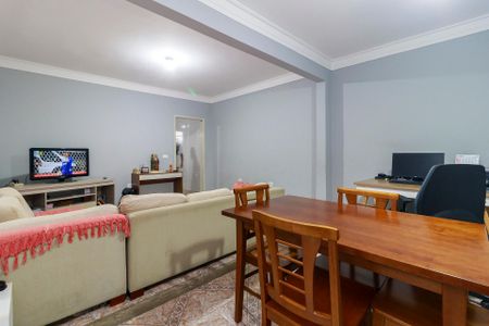 Sala de casa para alugar com 3 quartos, 200m² em Parque do Lago, São Paulo