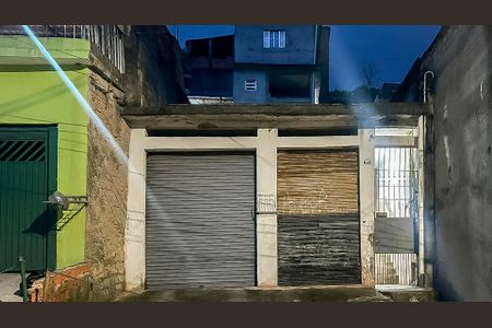Casa para alugar com 200m², 3 quartos e 2 vagas Casa para alugar com 200m², 3 quartos e 2 vagasFachada