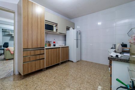 Casa para alugar com 200m², 3 quartos e 2 vagas Casa para alugar com 200m², 3 quartos e 2 vagasCozinha