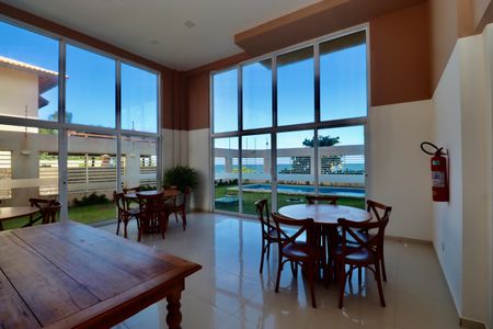 Apartamento para alugar com 70m², 2 quartos e 1 vagaÁrea comum - Salão de festas