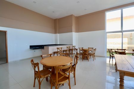 Apartamento para alugar com 70m², 2 quartos e 1 vagaÁrea comum - Salão de festas