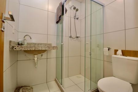 Apartamento para alugar com 70m², 2 quartos e 1 vagaBanheiro Social
