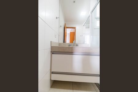 Apartamento à venda com 96m², 3 quartos e 2 vagasBanheiro da Suíte