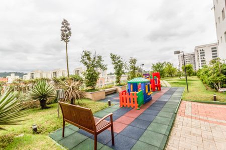 Apartamento à venda com 96m², 3 quartos e 2 vagasÁrea comum - Playground