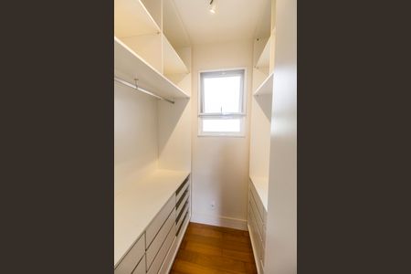 Apartamento à venda com 96m², 3 quartos e 2 vagasCloset da suíte