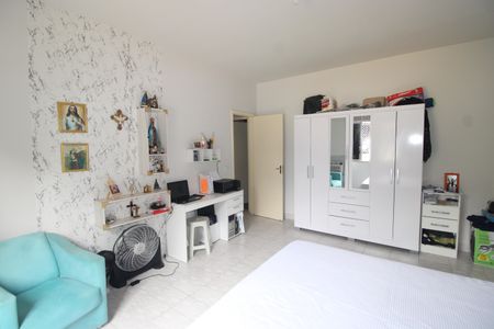 Quarto 1 de apartamento à venda com 3 quartos, 92m² em Vila Valqueire, Rio de Janeiro