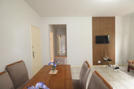 Corredor de apartamento à venda com 3 quartos, 92m² em Vila Valqueire, Rio de Janeiro