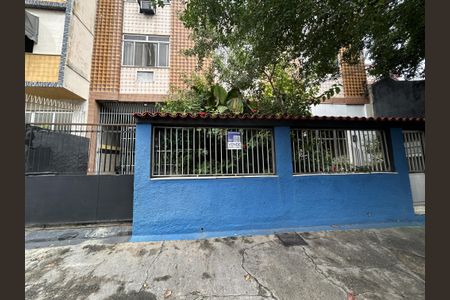 Apartamento à venda com 92m², 3 quartos e 1 vagaFachada + placa