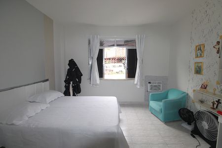Quarto 1 de apartamento à venda com 3 quartos, 92m² em Vila Valqueire, Rio de Janeiro
